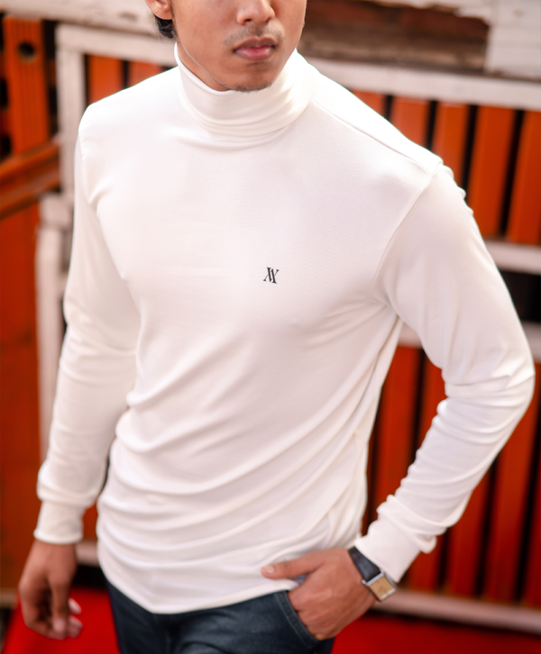 Aivlas Classic Turtleneck White - Image 3