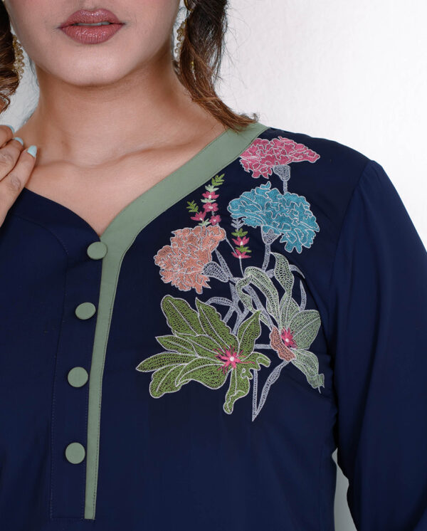 Blue Top - Image 4