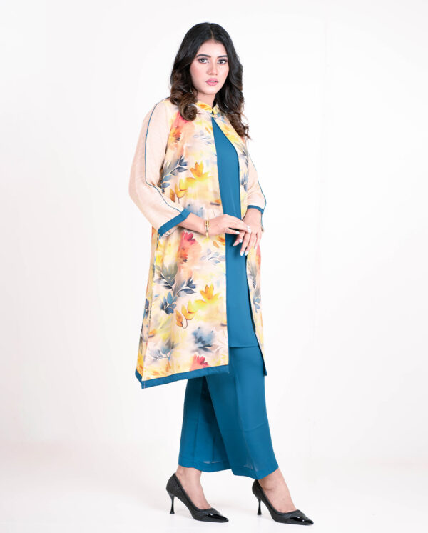 Ladies Two Piece - Image 4