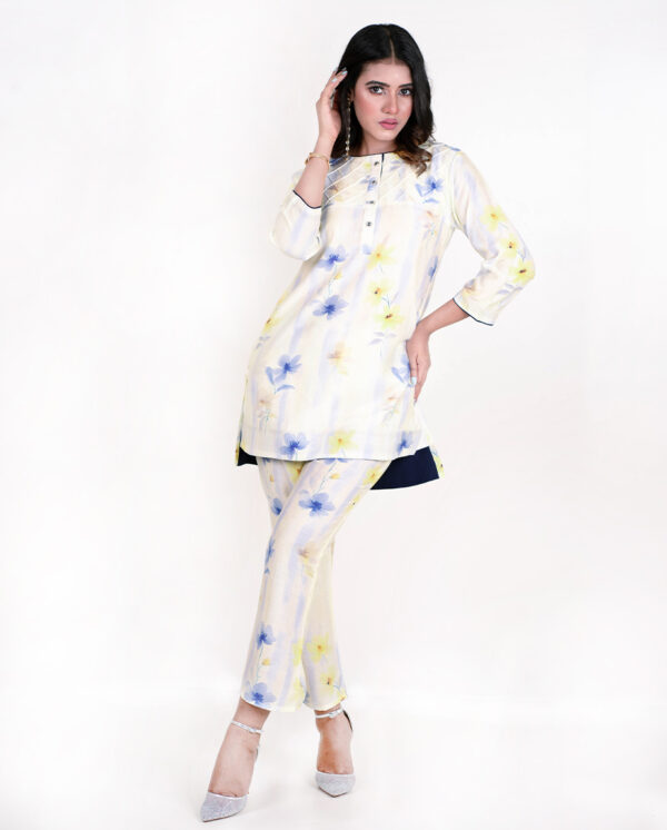 Ladies Two Piece - Image 3