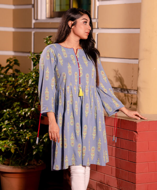 Ladies Long Top - Image 3