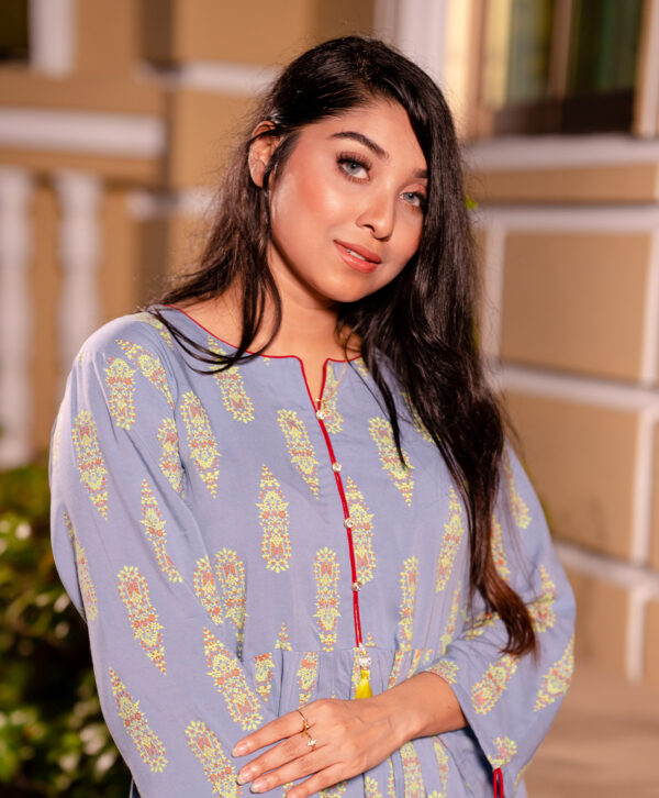 Ladies Long Top - Image 4