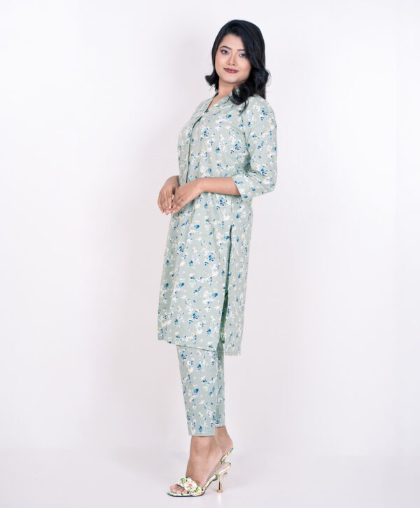 Ladies Two Piece - Image 3