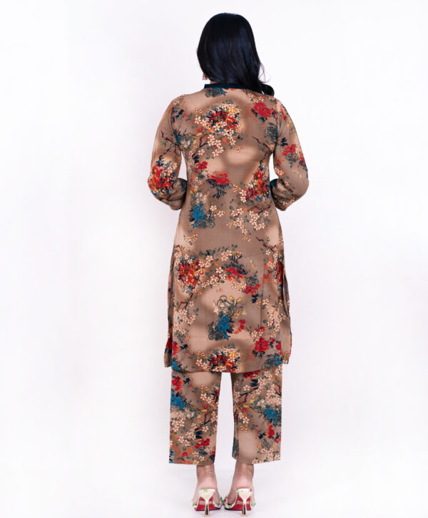 Ladies Two Piece - Image 6