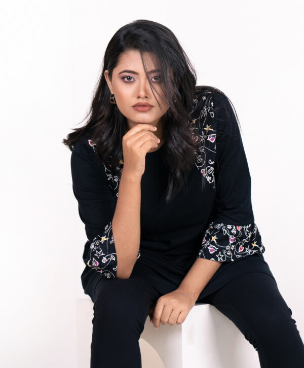 Ladies Top - Image 5