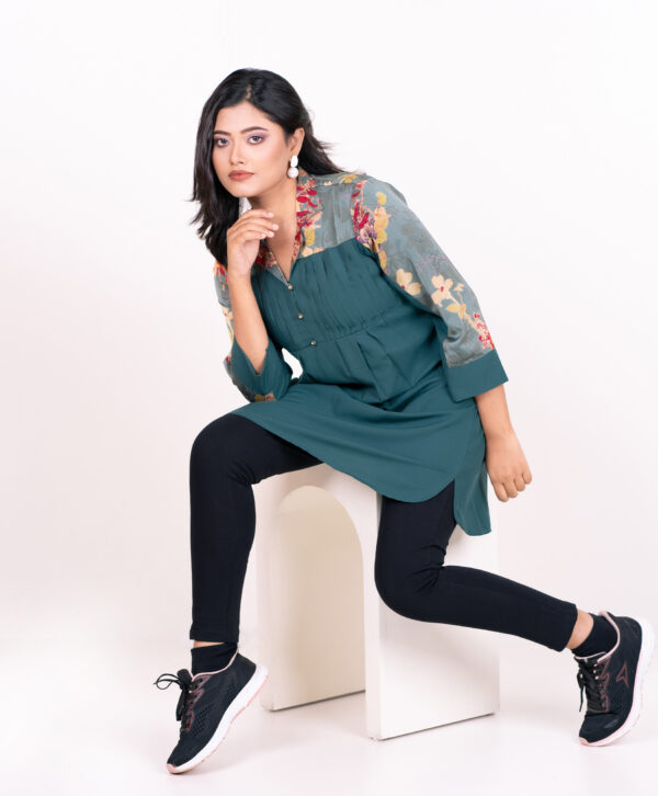 Ladies Top - Image 5